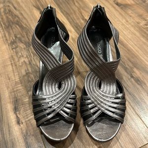 Franco Sarto metallic silver swirl and black open toe heels